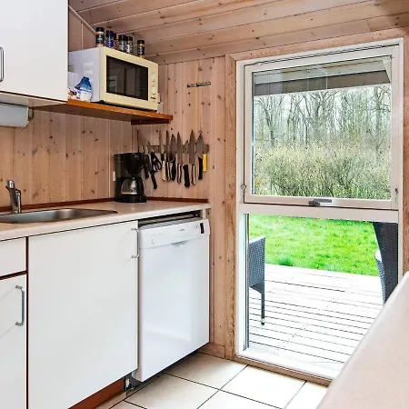 8 Person In Juelsminde